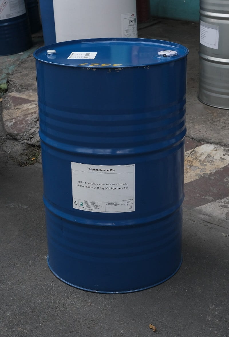 Chất Triethanolamine