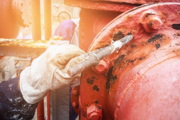 Chất Tẩy Rỉ Sét Kim Loại