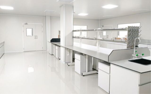 Thiết Bị Phòng Lab