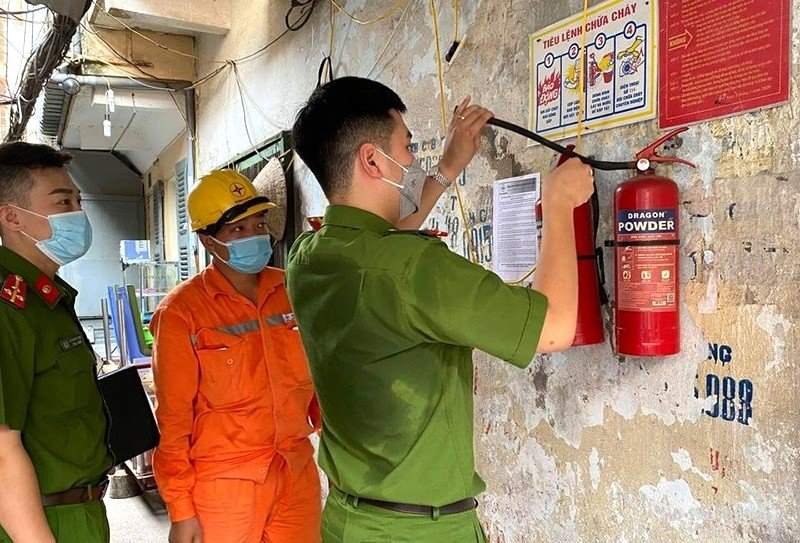 Tiêu Chuẩn Kho Hàng Hóa Chất